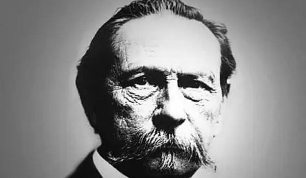 誰被譽(yù)為汽車之父是誰，德國(guó)人卡爾·本茨