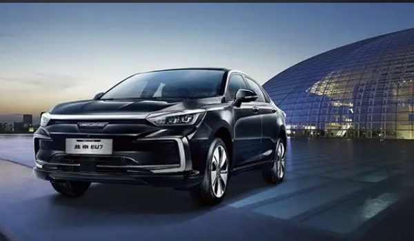 北京汽車全部車型，全系共有13款車型