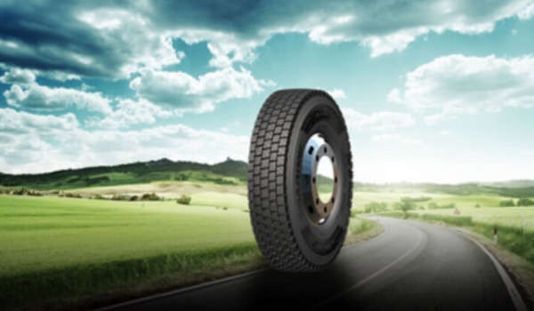 路德斯通的輪胎怎么樣，性能均衡主打運(yùn)動(dòng)操控