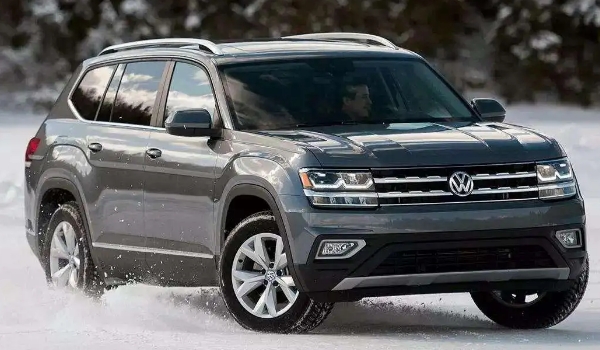 大眾途昂怎么樣值得買嗎，動力性能充沛（尺寸大空間利用率高）