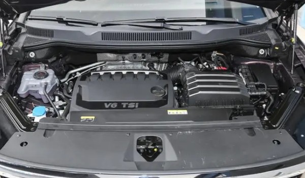 大眾攬境怎么樣?值得購(gòu)買(mǎi)嗎 車(chē)身長(zhǎng)達(dá)5.1米(搭載2.5T發(fā)動(dòng)機(jī))