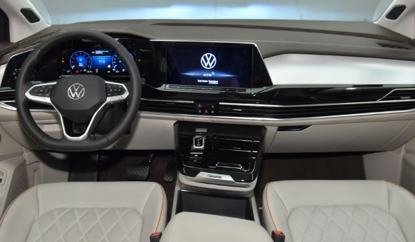 大眾攬境怎么樣?值得購(gòu)買(mǎi)嗎 車(chē)身長(zhǎng)達(dá)5.1米(搭載2.5T發(fā)動(dòng)機(jī))