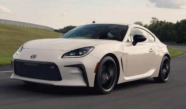 裸車(chē)價(jià)和落地價(jià)的區(qū)別 共有三大區(qū)別(有價(jià)格區(qū)別)