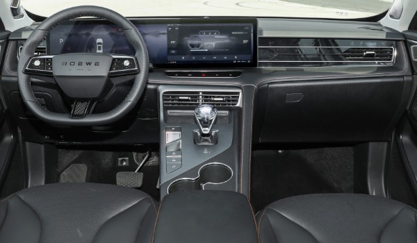 榮威rx5油耗厲害嗎 百公里油耗實(shí)測(cè)8.5L(一公里消耗7毛錢(qián))