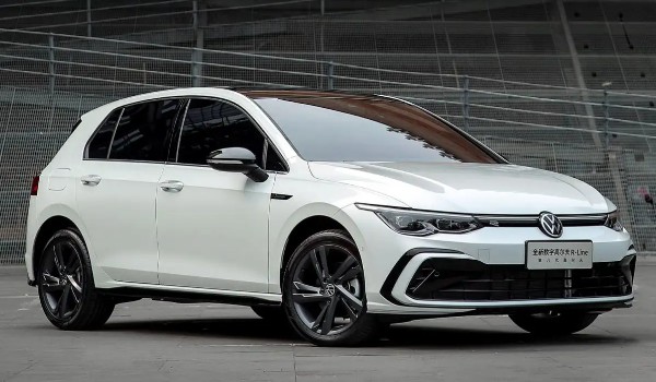 大眾高爾夫2022款價(jià)格及圖片 2022款新車售16萬一臺(二手價(jià)8萬)