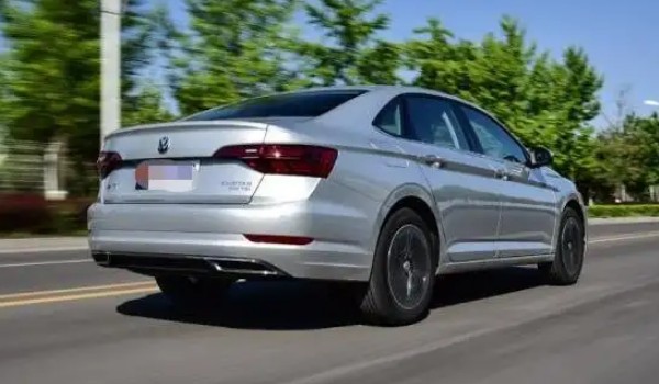 一汽大眾速騰自動(dòng)擋多少錢(qián) 2023款速騰自動(dòng)擋僅售11萬(wàn)