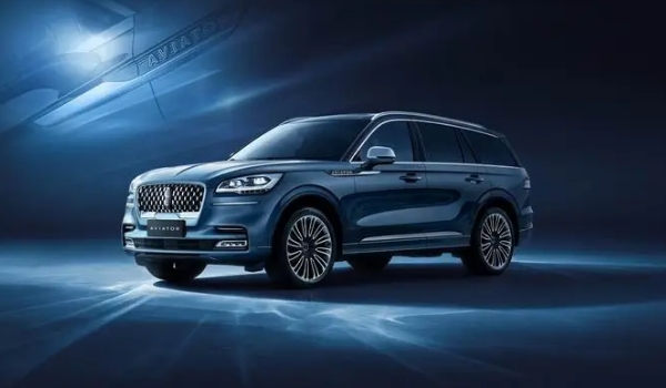 林肯飛行家2022款報(bào)價(jià)及圖片，市場最新款報(bào)價(jià)50萬起