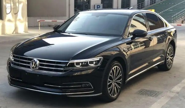 大眾輝昂2022款價(jià)格與圖片 沒有2022款(2021輝昂售價(jià)30萬)