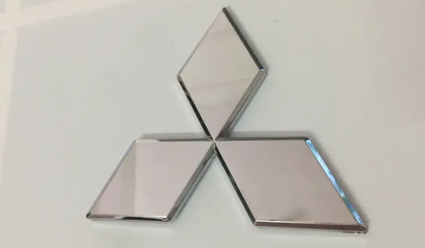 菱形標(biāo)志的車是什么車，有三種汽車品牌（三菱/雷諾/寶沃）