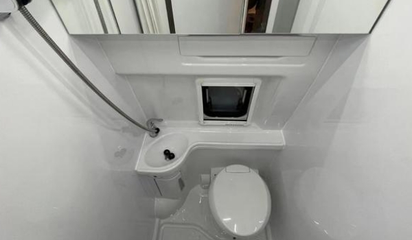 福特小房車16.8萬，內(nèi)裝精致全面（適合兩人旅行）