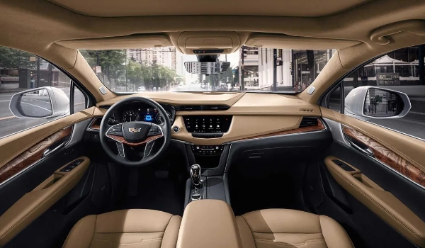 凱迪拉克xt5怎么樣值得買嗎，搭載2.0T+9AT動(dòng)力組成（乘駕體驗(yàn)舒適）