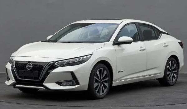 尼桑軒逸2022款報價及圖片自動擋，最新自動擋車型報價10萬起
