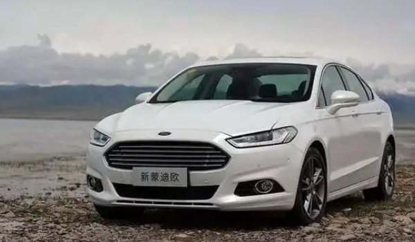 福特蒙迪歐二手車價(jià)格，市場(chǎng)成交價(jià)5萬起（第三年保值率55%）