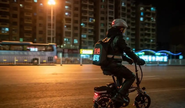 代駕需要什么條件，具有駕駛證且駕齡5年以上