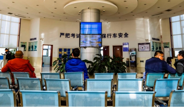 科目二考哪些項(xiàng)目，全程共五項(xiàng)內(nèi)容