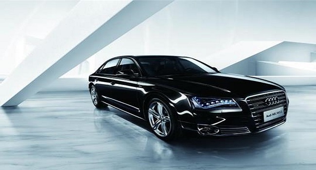 奧迪a8w12落地價多少錢，240萬左右的高價是品質(zhì)的追求