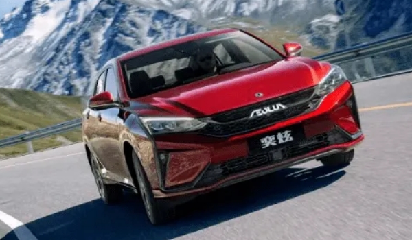 東風風神奕炫油耗怎么樣，綜合百公里平均油耗6L左右