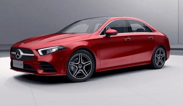 梅賽德斯奔馳價(jià)格表 品牌旗下車型較多價(jià)格23萬-249.80萬元不等