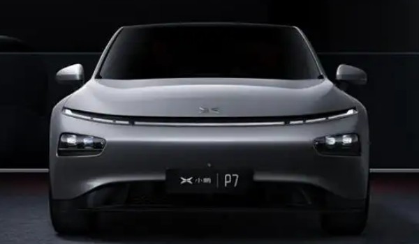 小鵬P7電動(dòng)汽車價(jià)格及圖片 2022小鵬P7新車23萬一臺(tái)(落地24萬)