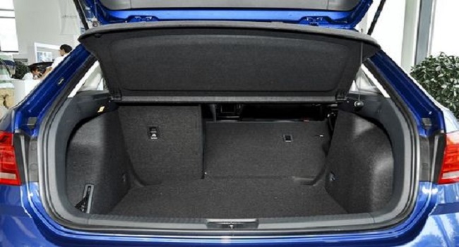 鑰匙鎖車里最有效一招，看看你實踐過哪一種