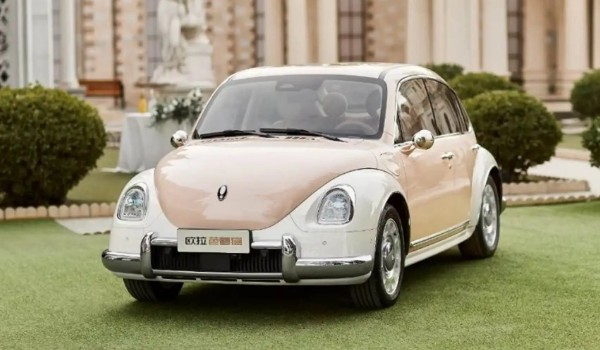 歐拉芭蕾貓電動(dòng)汽車價(jià)格及圖片 2022款歐拉芭蕾貓19萬一臺(tái)(落地20萬)