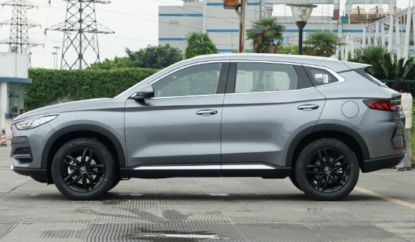 比亞迪宋plus怎么樣值得買嗎 搭載1.5T發(fā)動機(車身長達(dá)4.7米)