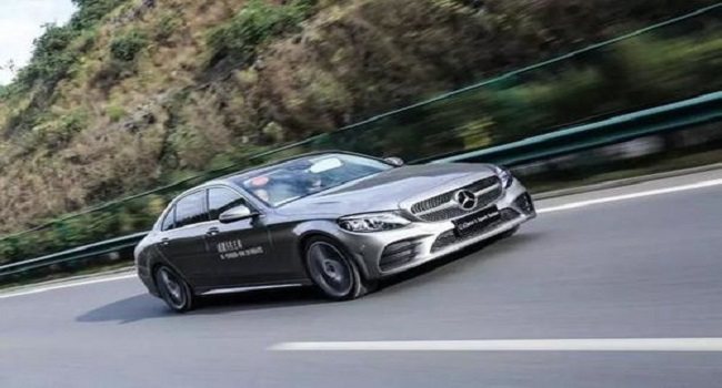 奔馳c級(jí)哪款車(chē)最值得買(mǎi)，改款 C 260 L運(yùn)動(dòng)版就是不錯(cuò)的選擇