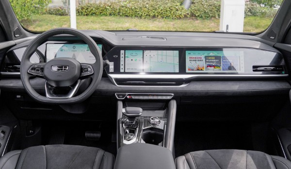 吉利星越l油耗多少真實(shí)油耗 百公里油耗實(shí)測9.2L(一公里消耗8毛錢)