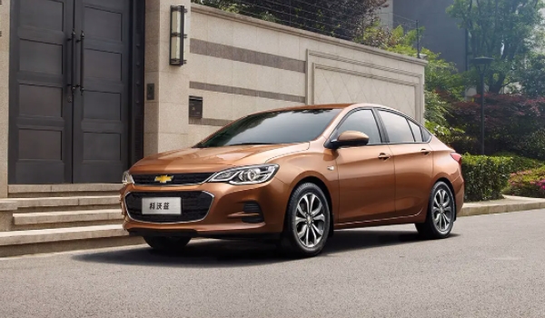 雪佛蘭科沃茲1.5自動(dòng)擋多少錢(qián) 在售車型為1.0T和1.3L售價(jià)8.39萬(wàn)起