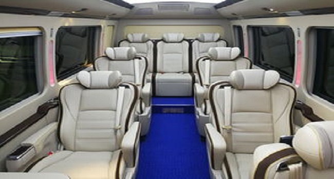 豐田考斯特10座商務(wù)車價(jià)格，需求不同價(jià)格也不同可量身定制