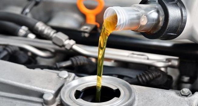 機油5w30和5w40哪個好。粘度高低有明顯區(qū)別