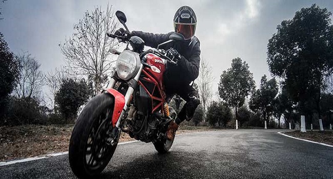 摩托車駕照怎么考，四個(gè)科目都要參加考試