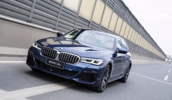 寶馬530LI新款2022款裸車價(jià) 新款寶馬530LI僅售47.19萬(wàn)（分期首付19.79萬(wàn)元）