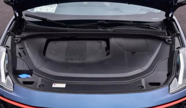 領(lǐng)克06參數(shù)配置詳解 車輛配置非常豐富（性價比很高）