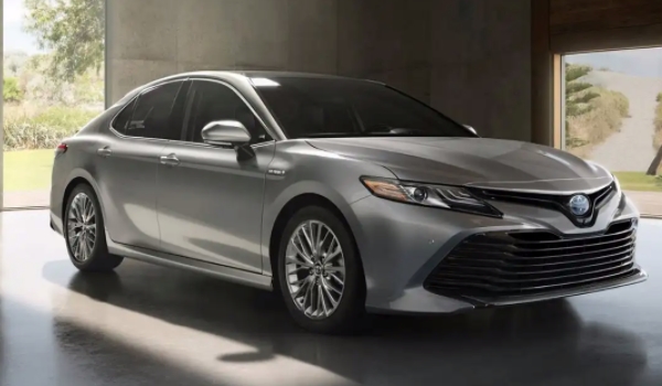 亞洲龍和凱美瑞哪個好 各有優(yōu)勢（根據實際使用情況選擇）