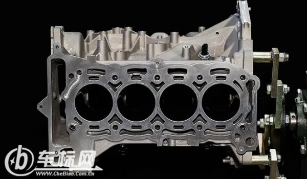 吉利博越x用的什么發(fā)動機 搭載1.8T發(fā)動機(最大馬力184匹)