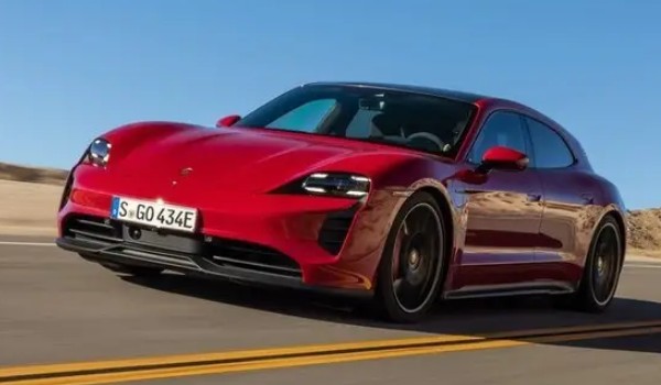 保時捷新能源50多萬 taycan售價89萬(續(xù)航可達(dá)538km)