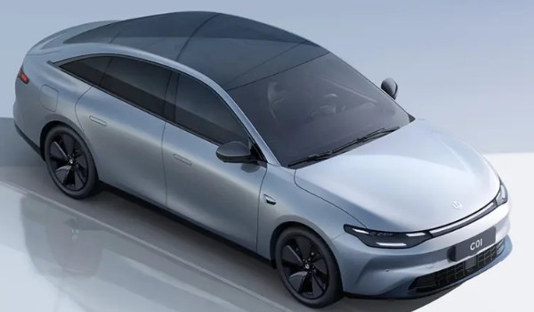 零跑c01汽車報(bào)價(jià)及圖片 2022款零跑c01售價(jià)18萬(wàn)(分期首付5萬(wàn))