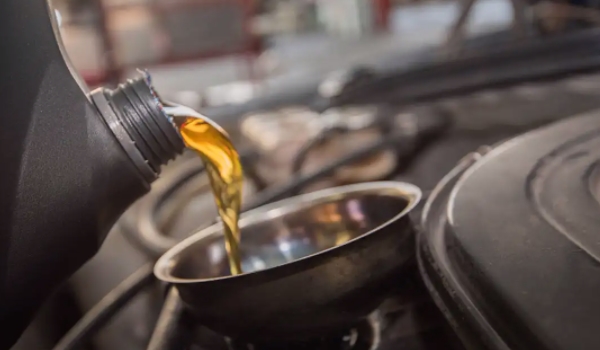 汽車(chē)保養(yǎng)去哪里保養(yǎng)比較好 可以到品牌售后服務(wù)部門(mén)（專(zhuān)業(yè)的保養(yǎng)）