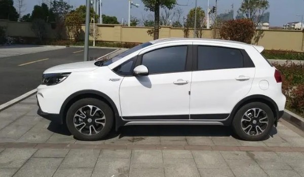 吉利遠景x3保值率怎么樣 第七年保值率37%(油耗影響保值率)