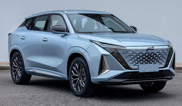 長安歐尚z6油耗多少升 百公里油耗實測9.6L(一公里消耗8毛錢)