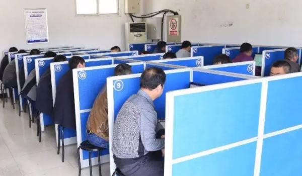 科目四隨便到哪里考都可以嗎 本地區(qū)其他網(wǎng)點(diǎn)都可考試（限小型車(chē)）