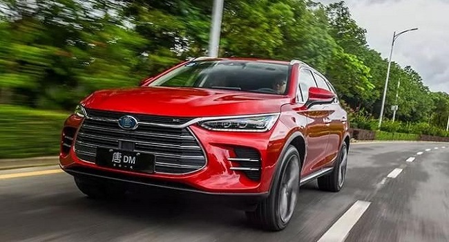比亞迪唐新能源汽車(chē)價(jià)格及圖片，續(xù)航730km不用擔(dān)心長(zhǎng)途駕駛
