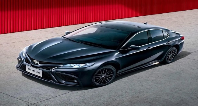 凱美瑞2022新款報價，售價17.98-26.98萬元新款車型開回家