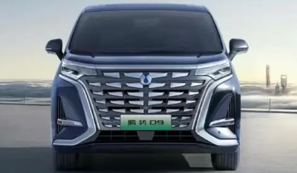 比亞迪騰勢(shì)d9價(jià)格及圖片 騰勢(shì)d9售價(jià)32萬(wàn)(分期首付9萬(wàn))