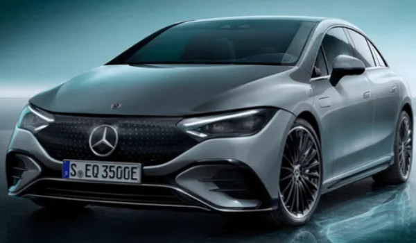 奔馳eqe純電動(dòng)車價(jià)格 2022款奔馳eqe售價(jià)46萬(wàn)(分期首付14萬(wàn))