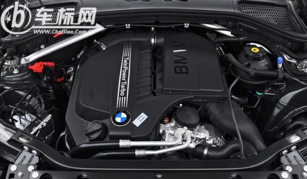 寶馬x3是國產(chǎn)還是進(jìn)口 有進(jìn)口和國產(chǎn)兩個版本(進(jìn)口x3售價62萬)