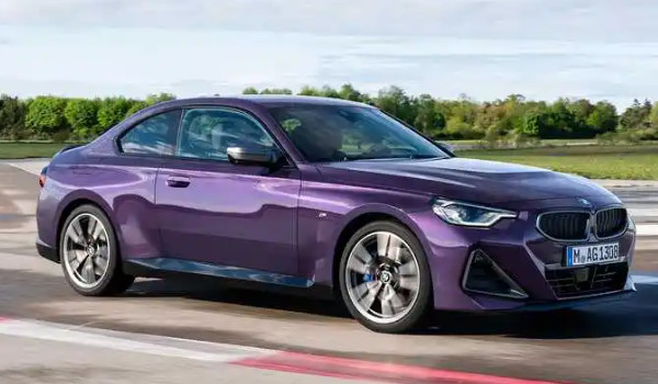 寶馬2系分期首付多少錢(qián) 分期首付8萬(wàn)(36期月供5848元)