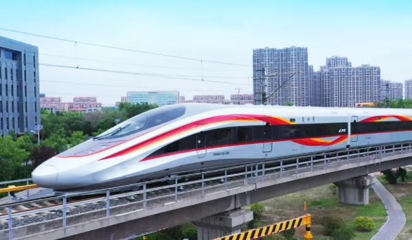 動(dòng)車和高鐵有什么區(qū)別 動(dòng)車和高鐵在速度/價(jià)格/等級(jí)上不同