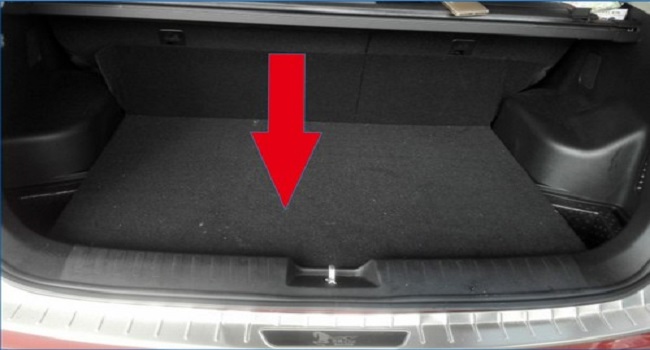 寶駿730尾門鎖故障，不同情況不同的解決方法